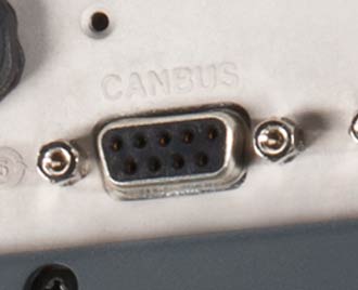 Разъем CANBUS на нижней панели Intermec CV61